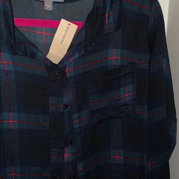 button down - Picture 2 of 2